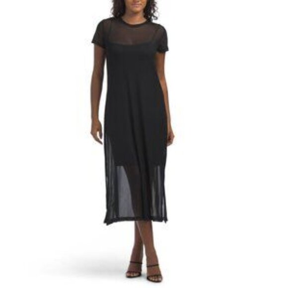 STEVE MADDEN Dresses & Skirts - STEVE MADDEN Black Short Sleeve Mesh Midi Dress With Attached Slip